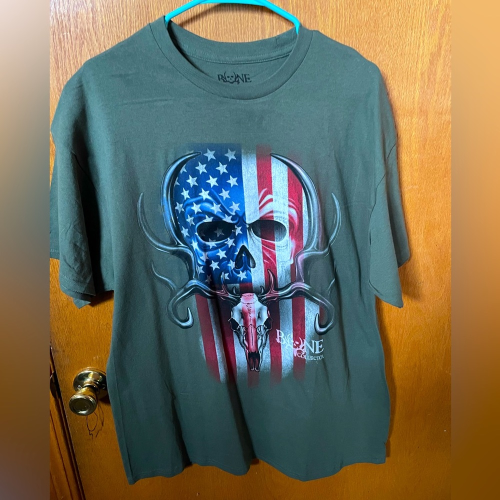 Sale👀🎉🎊😱3 for$20 Bone T-shirt
